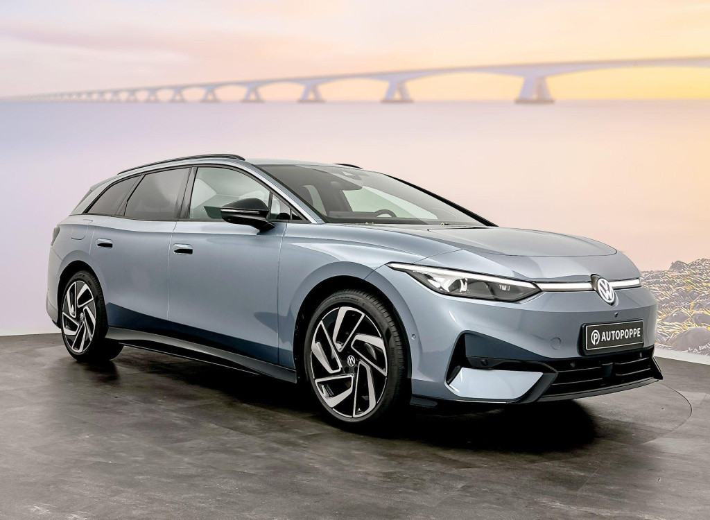 Volkswagen Id.7 tourer pro business 77 kwh 210 kw / 286 pk
