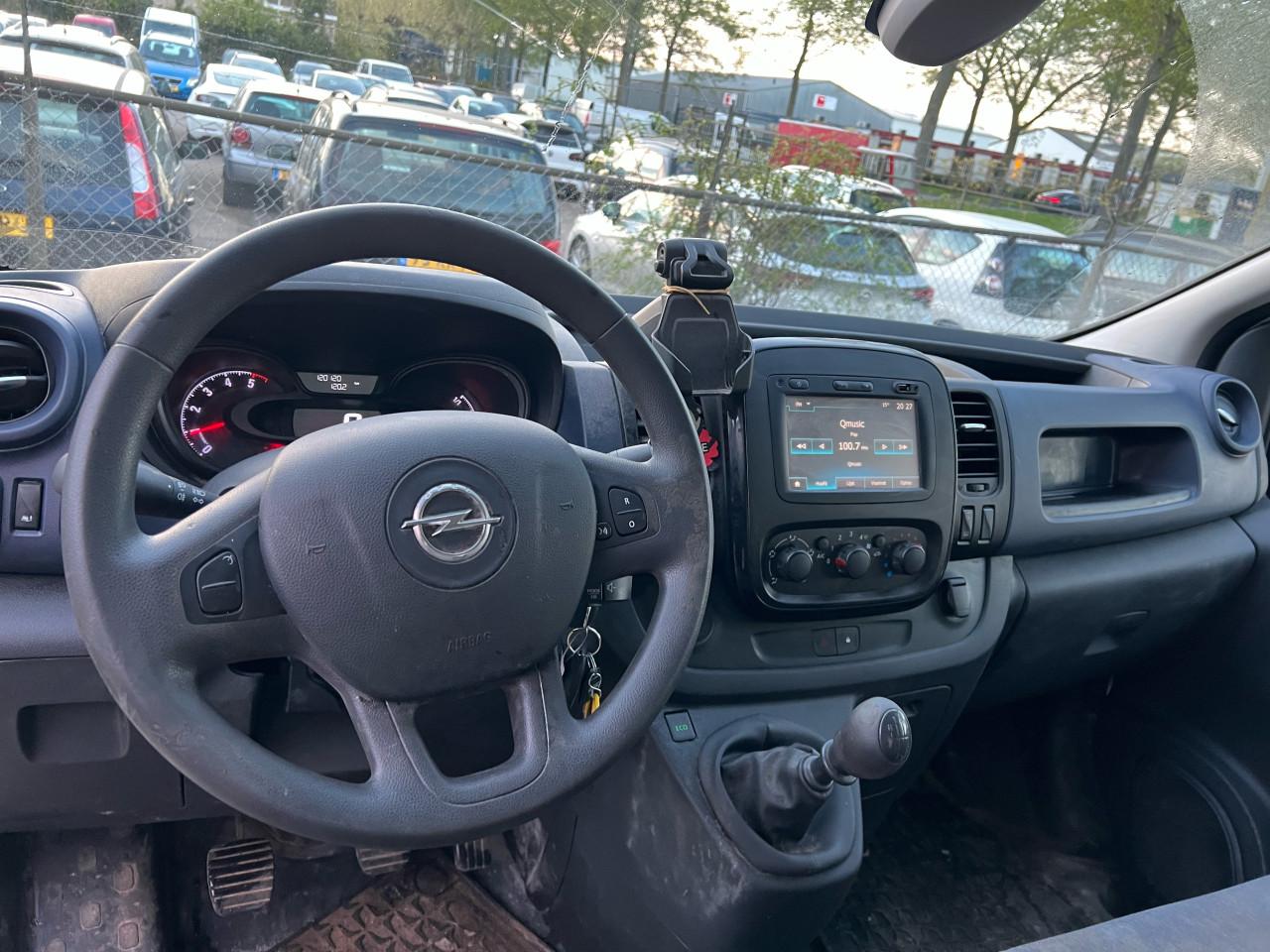 Opel Vivaro 1.6 CDTI L1H1 Edition 120.120 KM NAP !
