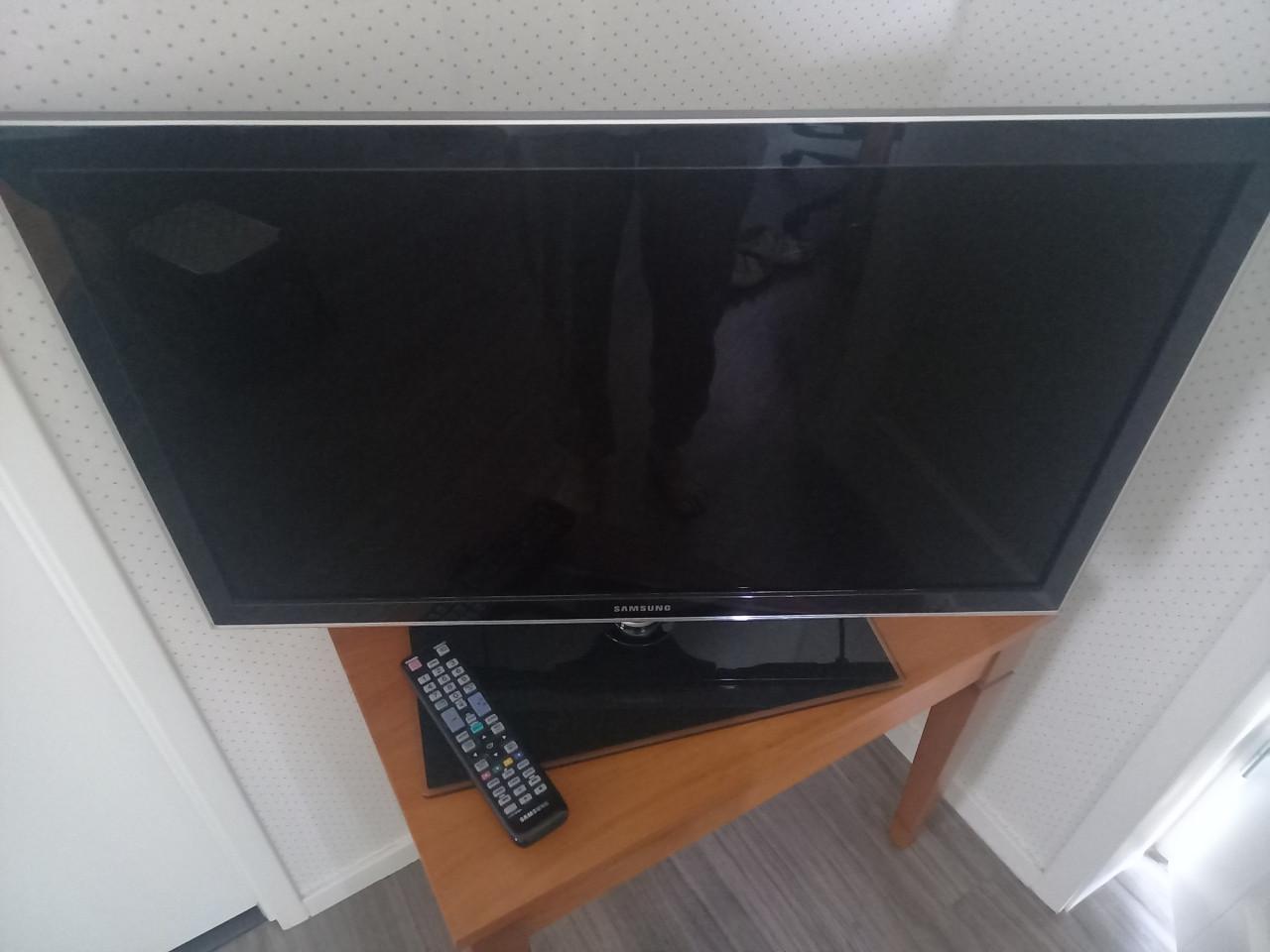 Samsung LED Televisie model UE32D5000PW