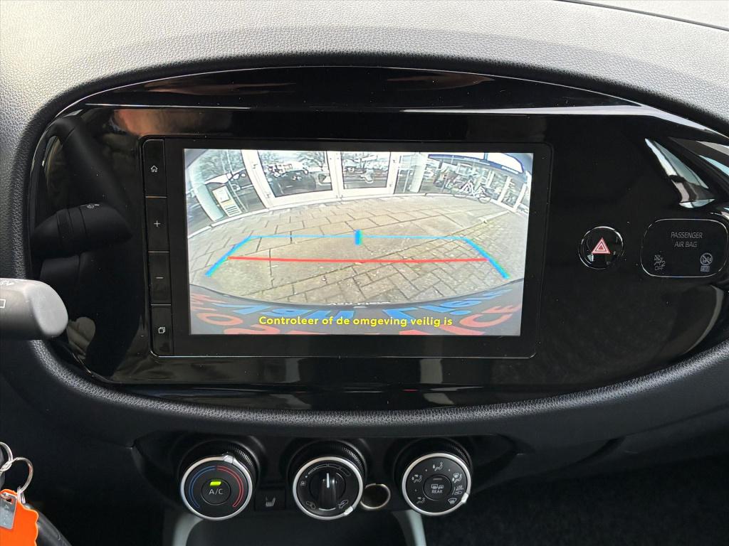 Toyota Aygo x 1.0 vvt-i mt 72pk pulse|bi tone stoelverwarming|carplay|camer
