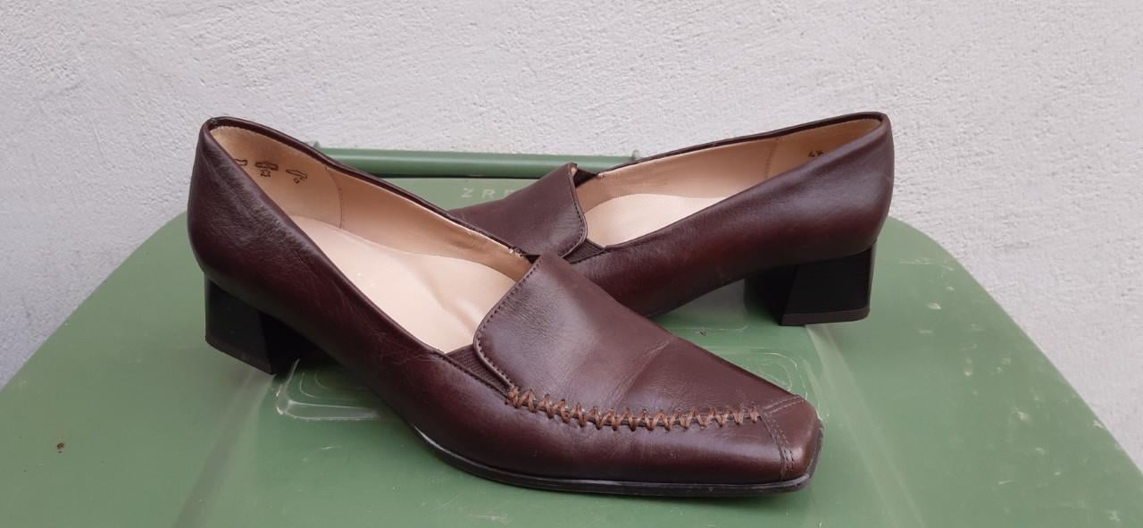 Dameschoen : maat 4½ , Merk Ara, bruin