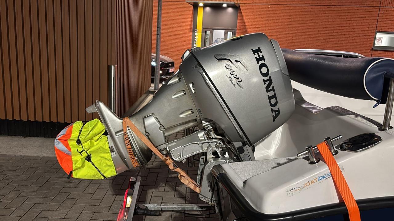 Consoleboot iclusief 30 pk honda 4 takt