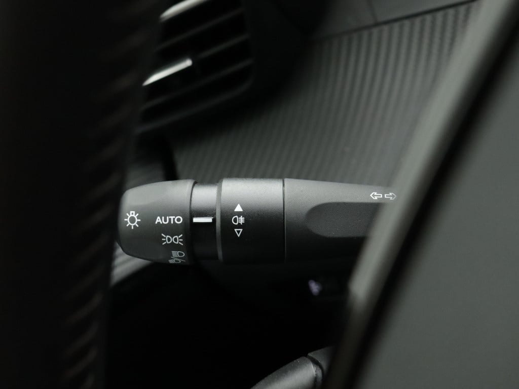 Peugeot 208 75 pk active pack | rijklaar |