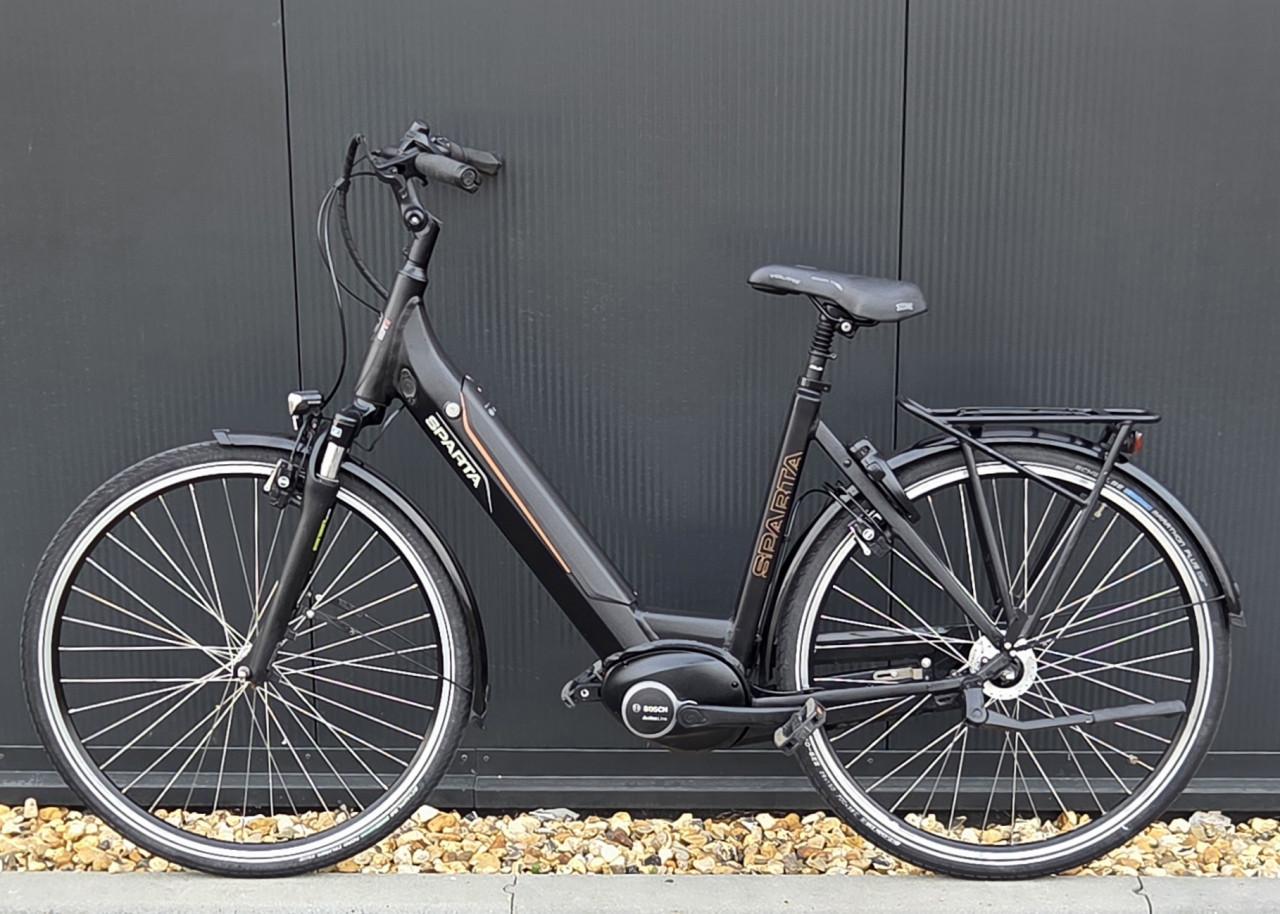 Sparta M7TB 400Wh 53cm Active Line Bosch middenmotor