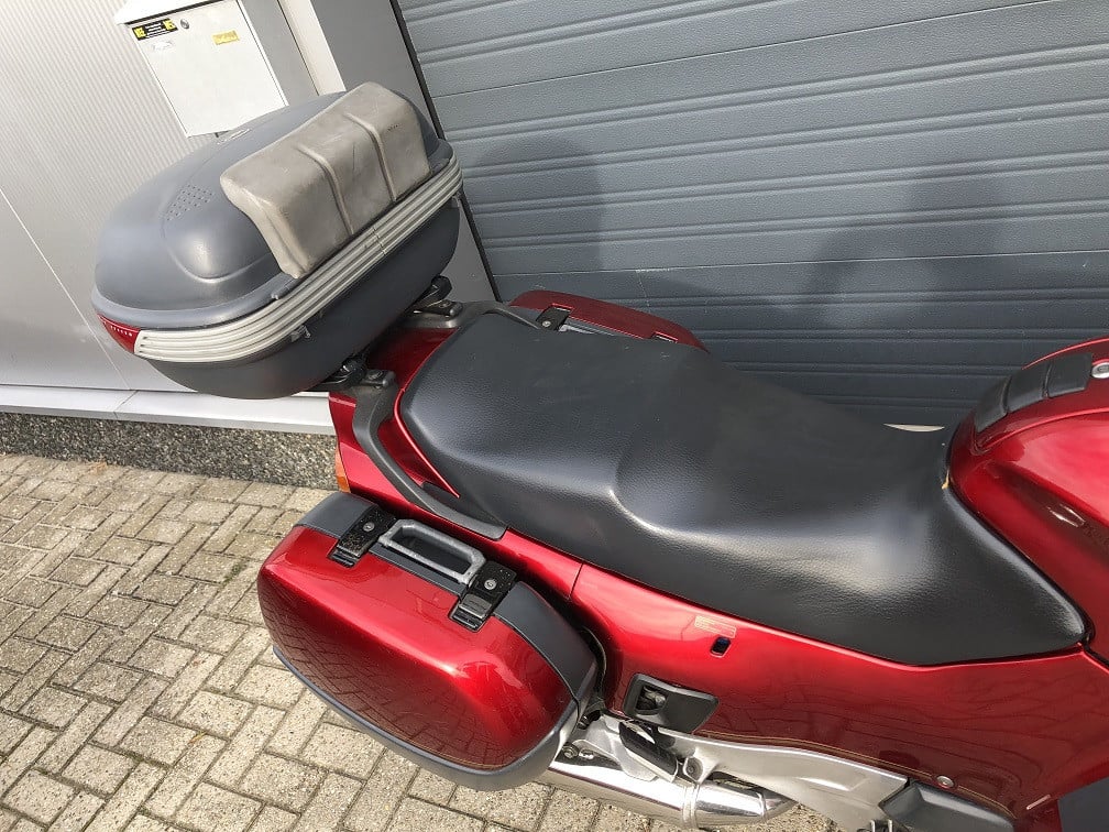 Inruilkoopje: Nette Honda ST1100 Pan Eur. uit '93, RVS uitlaatdempers €1495