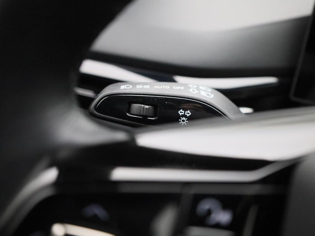 MG Mg4 64 kwh luxury