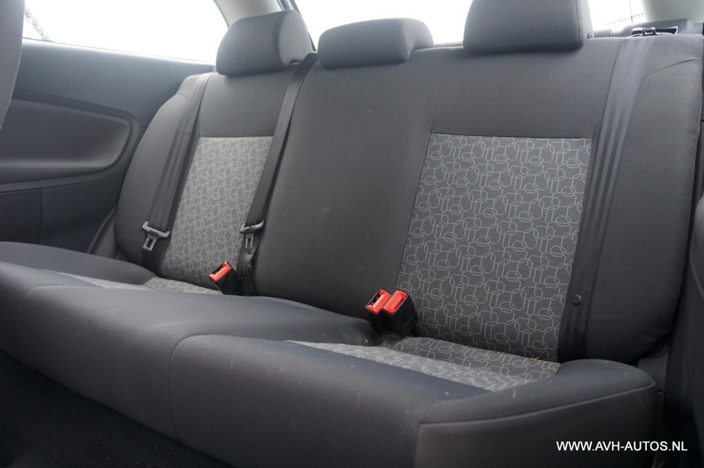 Seat Ibiza 1.4-16v trendstyle