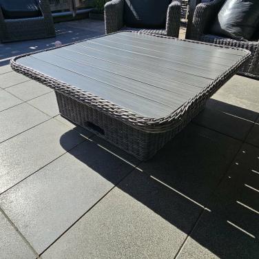Te Koop Tuintafel Tambohuse grijs