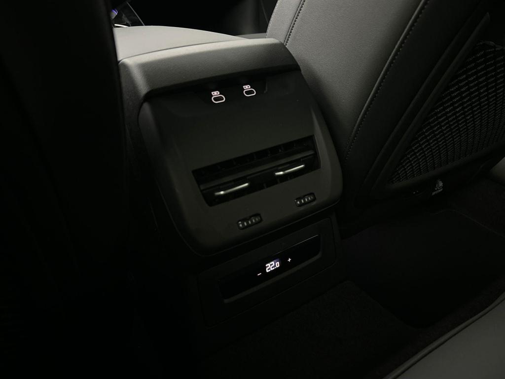 Audi A5 avant s edition competition e-hybrid 270 kw / 367 pk ava