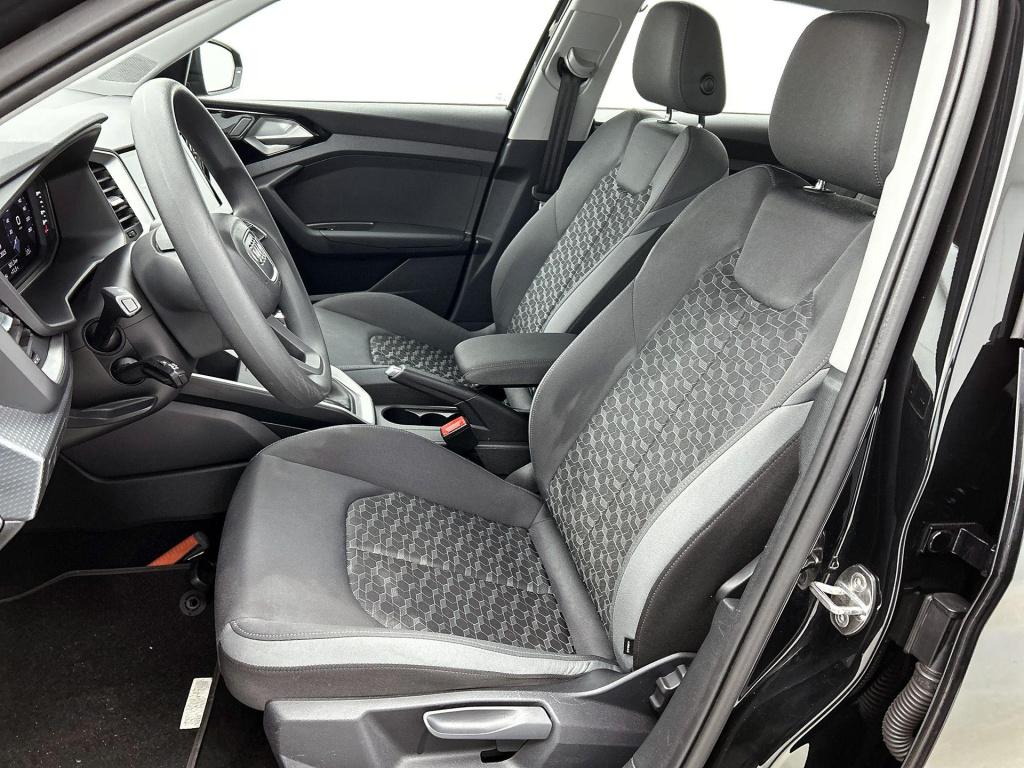 Audi A1 Sportback 35 tfsi pro line s | automaat | parkeer sensoren | climat