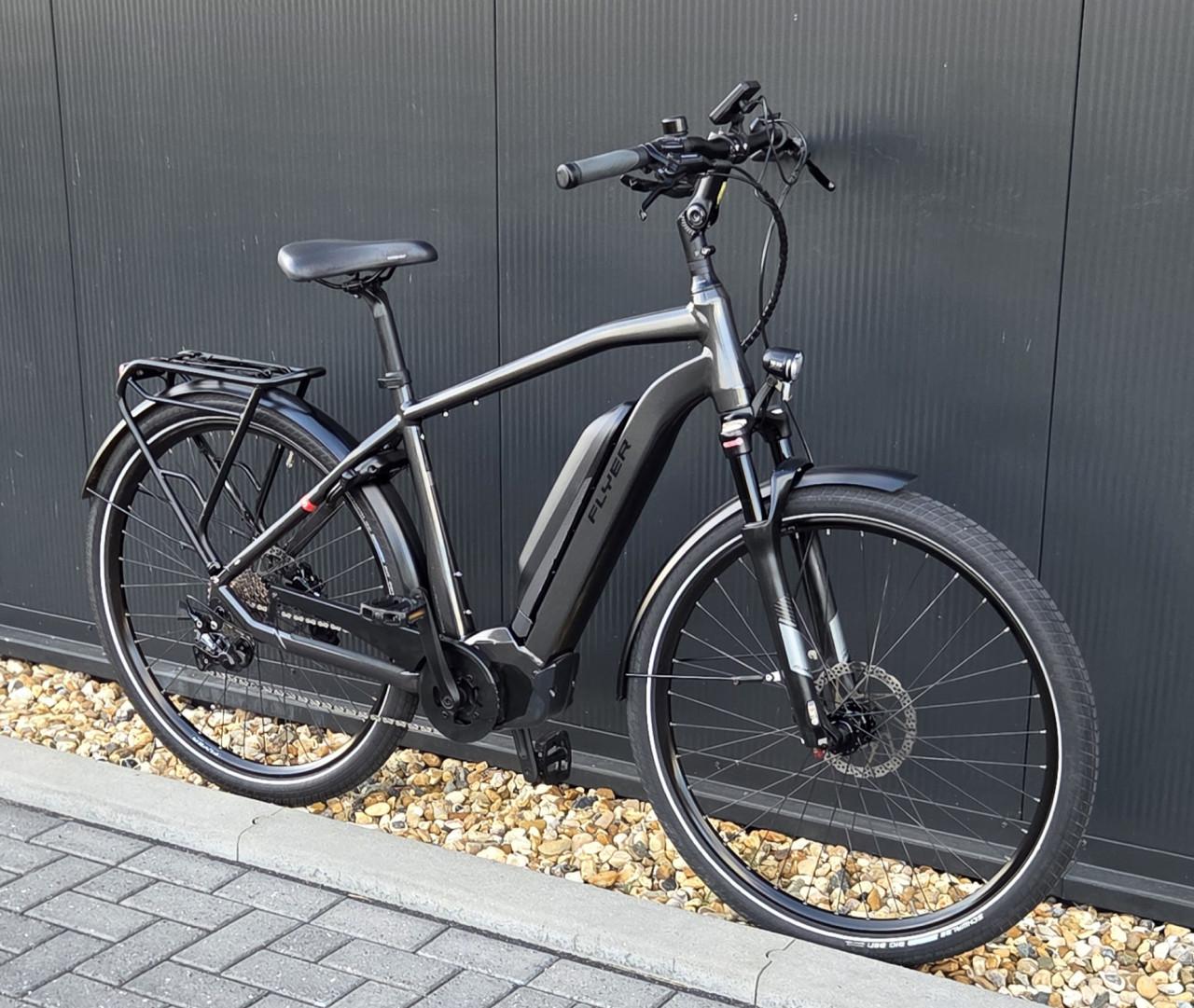 Nette Flyer Upstreet5 7.10 Cruiser met framemaat L 600Wh