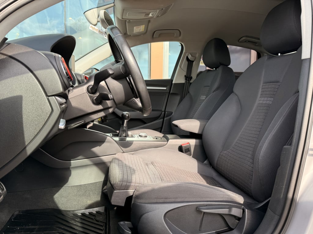 Audi A3 limousine 1.4 tfsi ambiente pro line | stoelverwarming | parkeersen