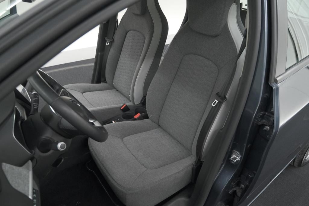 Renault Zoe r110 life 52 kwh | koopaccu | 3 fase | camera | apple carplay |