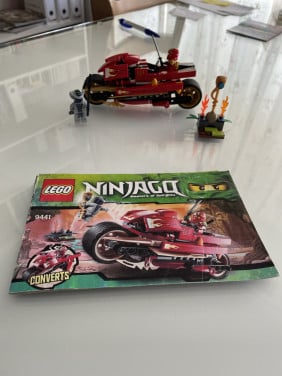 Lego Ninjago: Kai's zwaardbike 9441