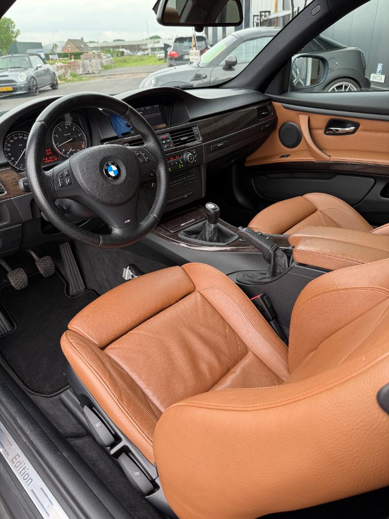 BMW 3-serie e92 320i corporate lease mineralgrey edition