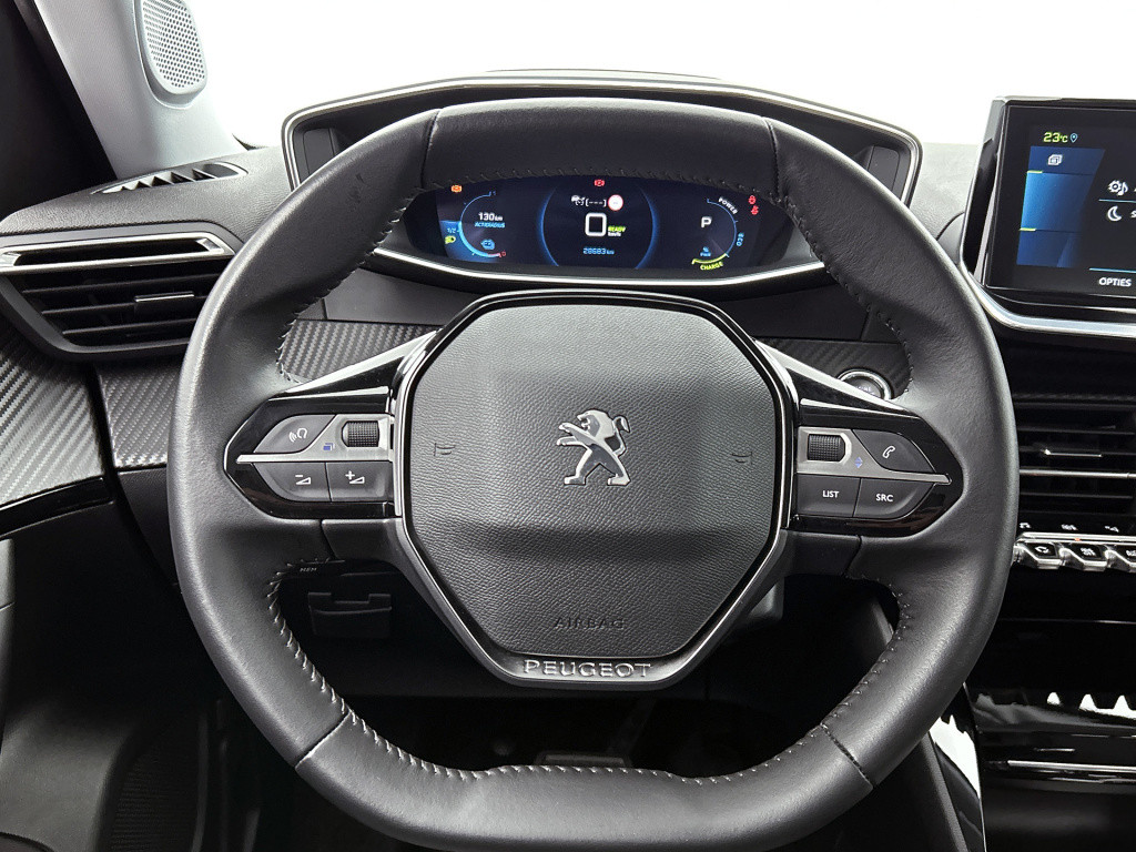 Peugeot E-2008 ev allure pack 50 kwh | rijklaar | keyless | camera | naviga