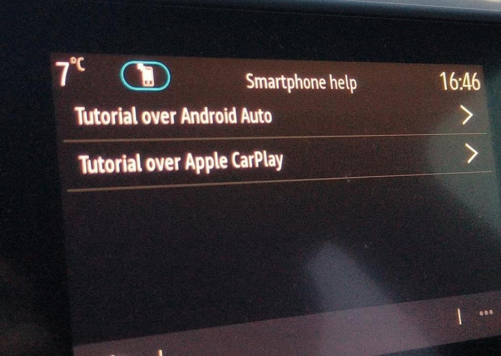 Renault Clio 1.0 tce 90 intens - camera - trekhaak