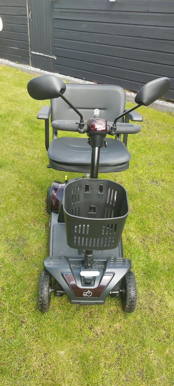 Scootmobiel Excel Xena 4 wiels , demontabel.