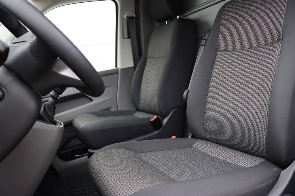 Volkswagen Transporter 2.0 tdi l2h1 28 comfortline 110pk