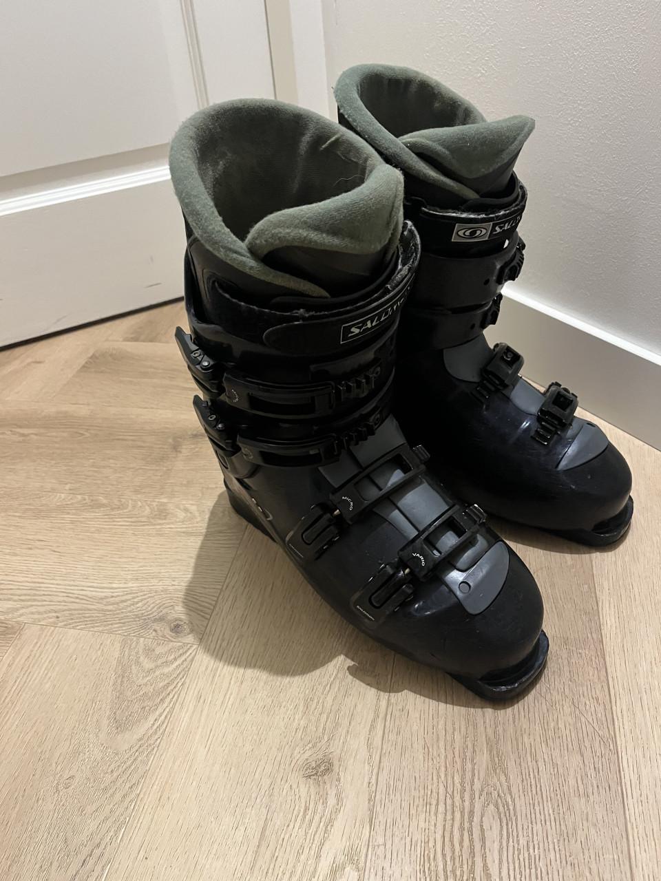 Skischoen Salomon Performa maat 46 29,5