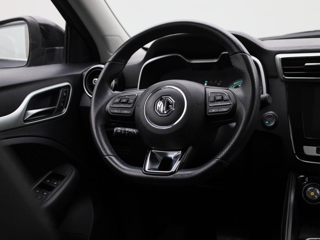 MG Zs Ev mg luxury 45 kwh | automaat | panoramadak | leder | navigatie | ai