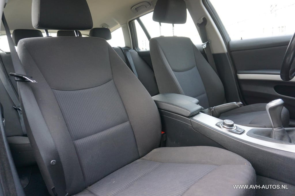 BMW 3-serie touring 316i business line