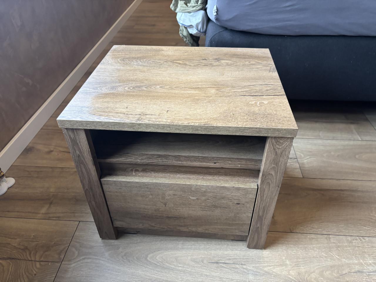 2x Jysk VEDDE ladekasten + nachtkastjes - donker eiken