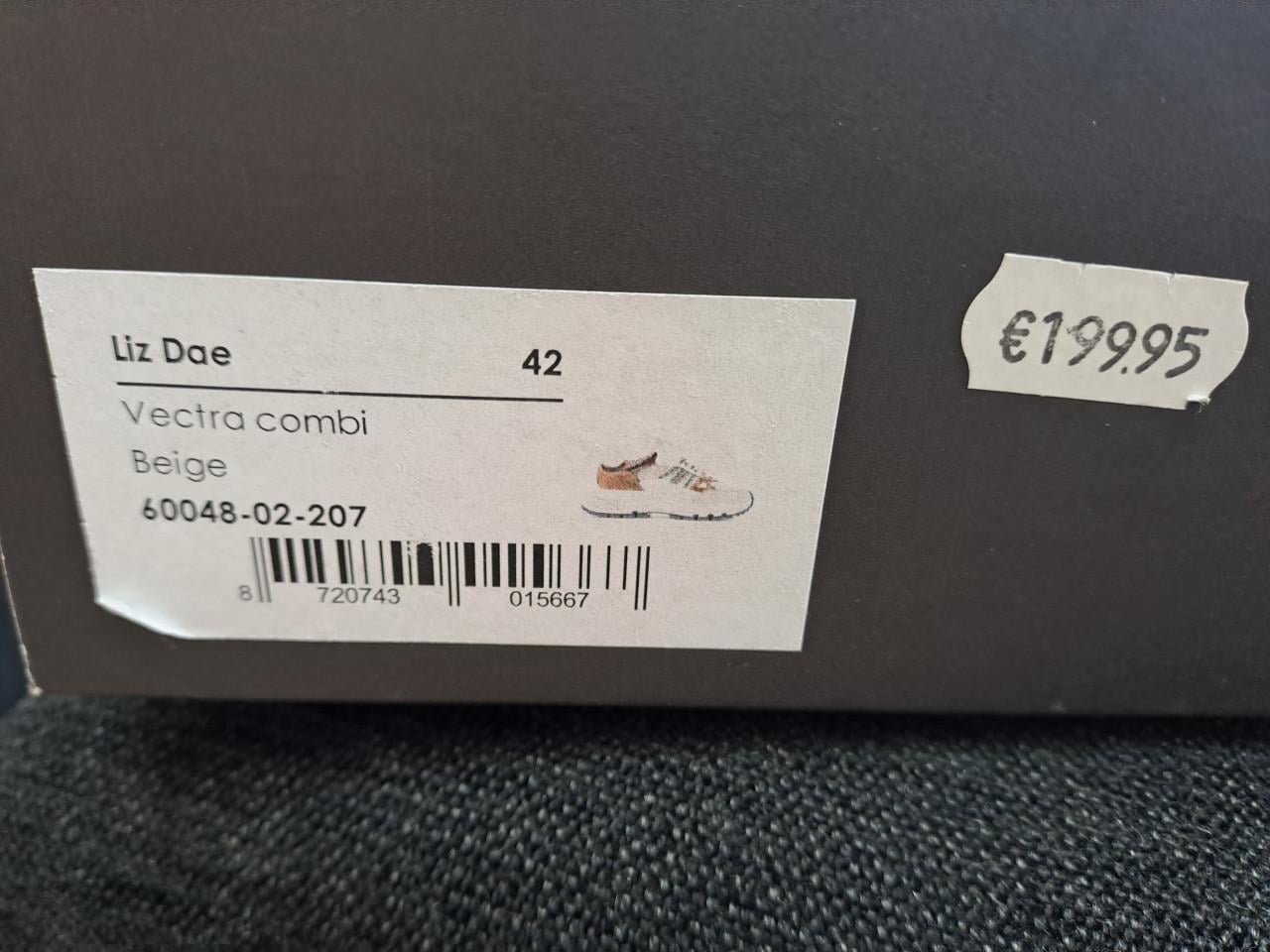 Viavai dames sneaker maat 42