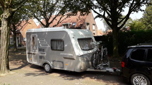 Eriba Nova 390 Truma Mover, Thule Fietsenrek, Vaste Omnistor luifel