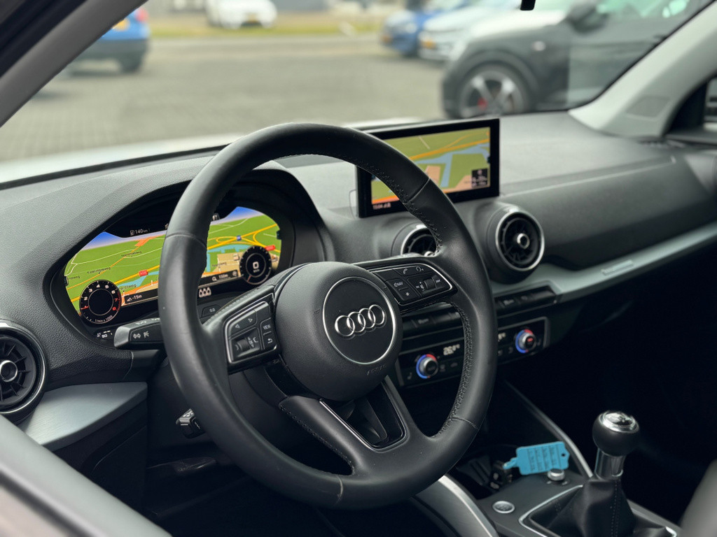 Audi Q2 30 tfsi s-line * virtual cockpit * carplay * keyless * leder