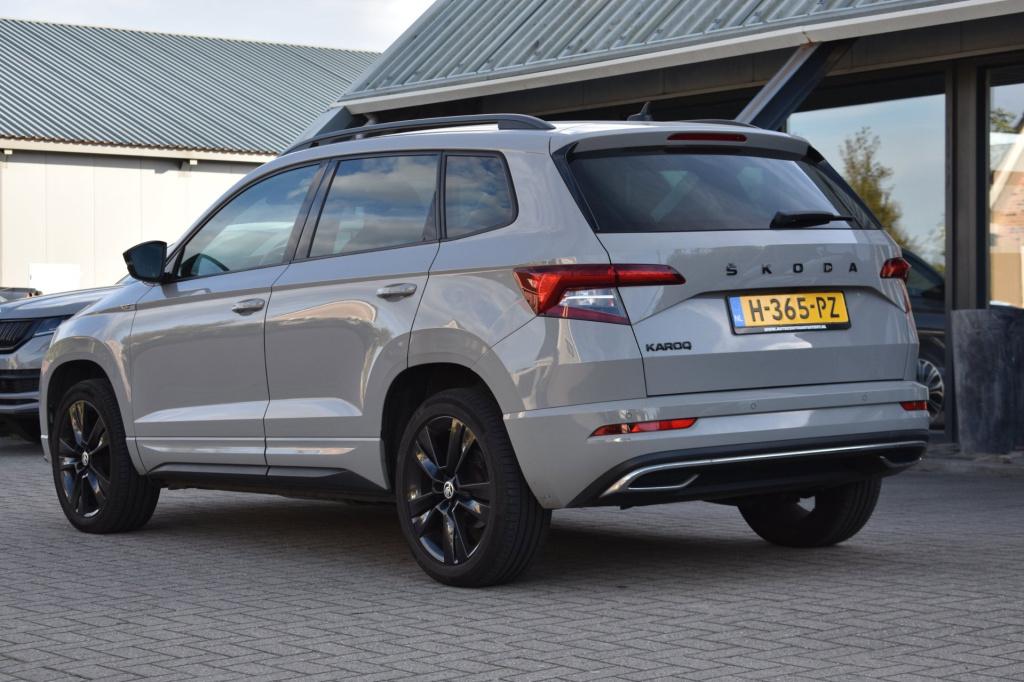 Skoda Karoq 1.5 tsi act sportline | nap | camera | stoelverwarming | apple 