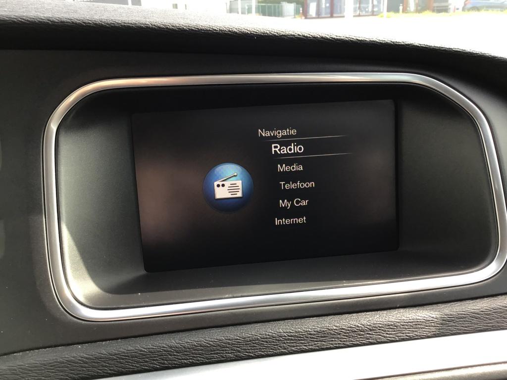 Volvo V40 cross country 2.0 t3 nordic+