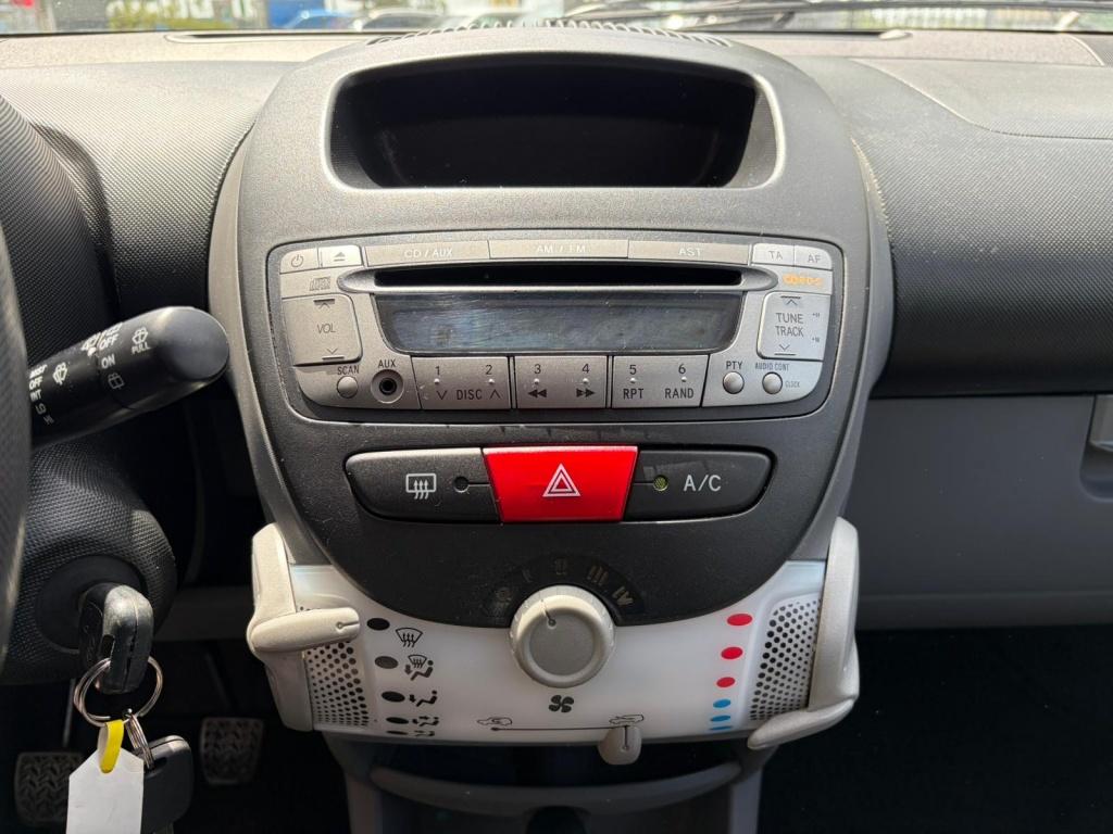 Toyota Aygo 1.0-12v now
