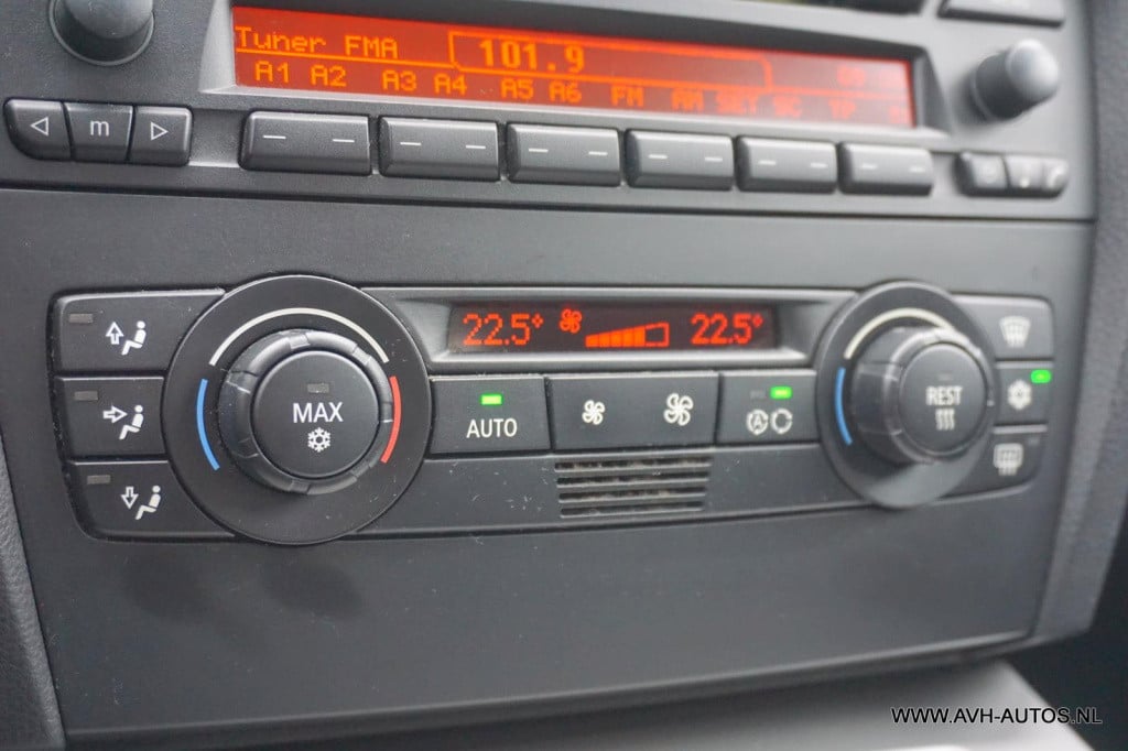 BMW 3-serie touring 320i dynamic executive