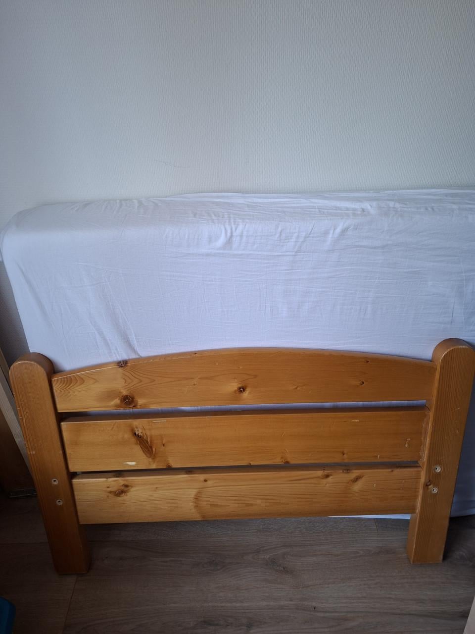 Grenen bed 90 x 200 cm