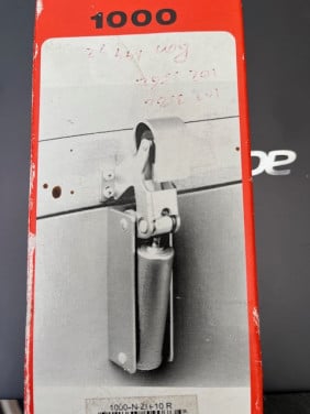 Dictator 1000