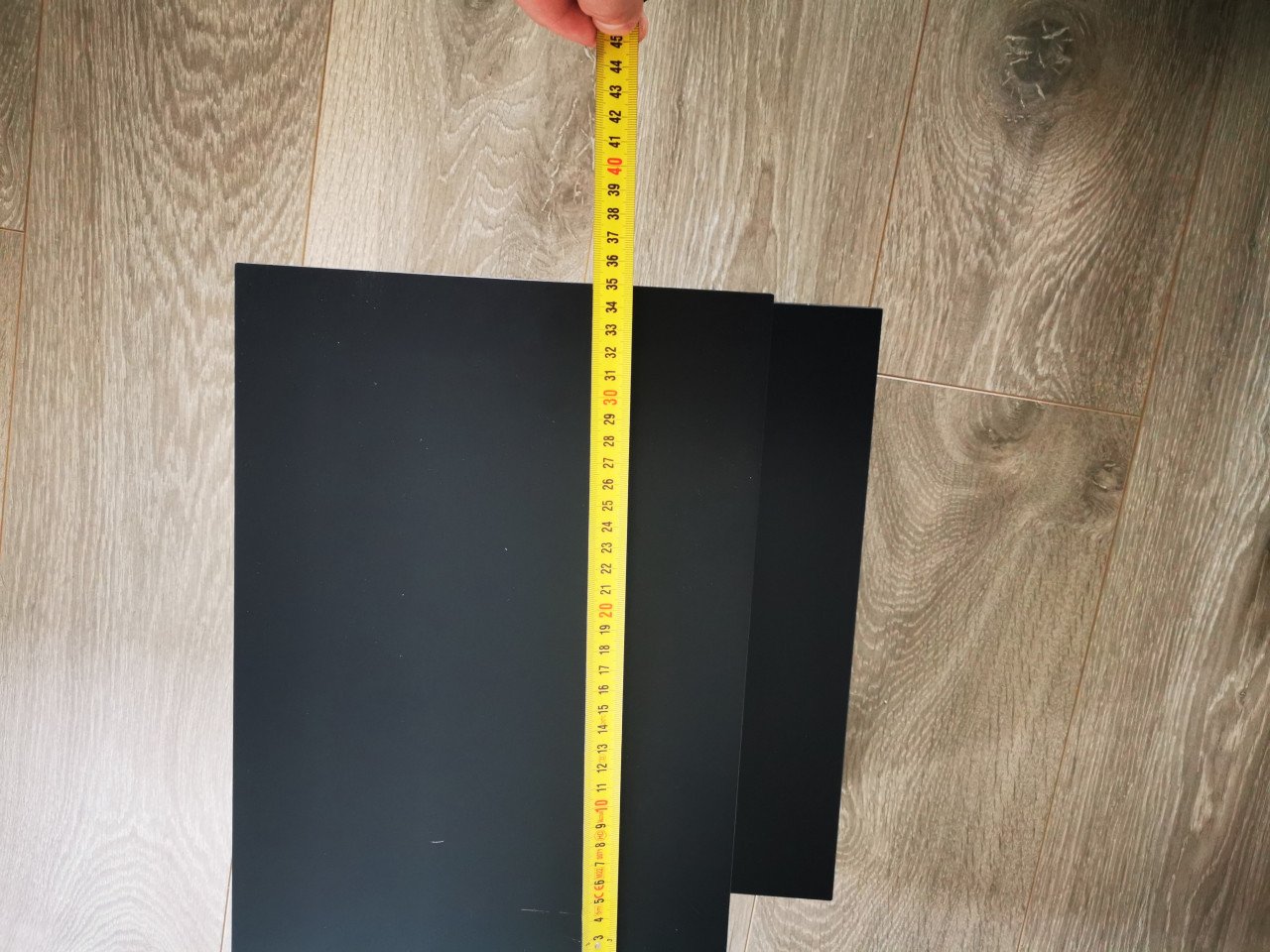 2x hangend nachtkastje