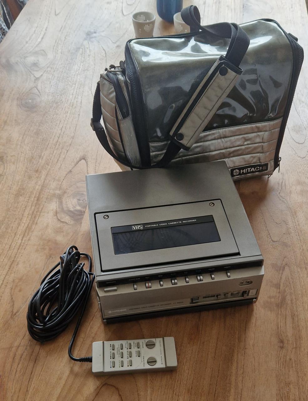 Hitachi VT-6500E Draagbare VHS Speler - Getest!