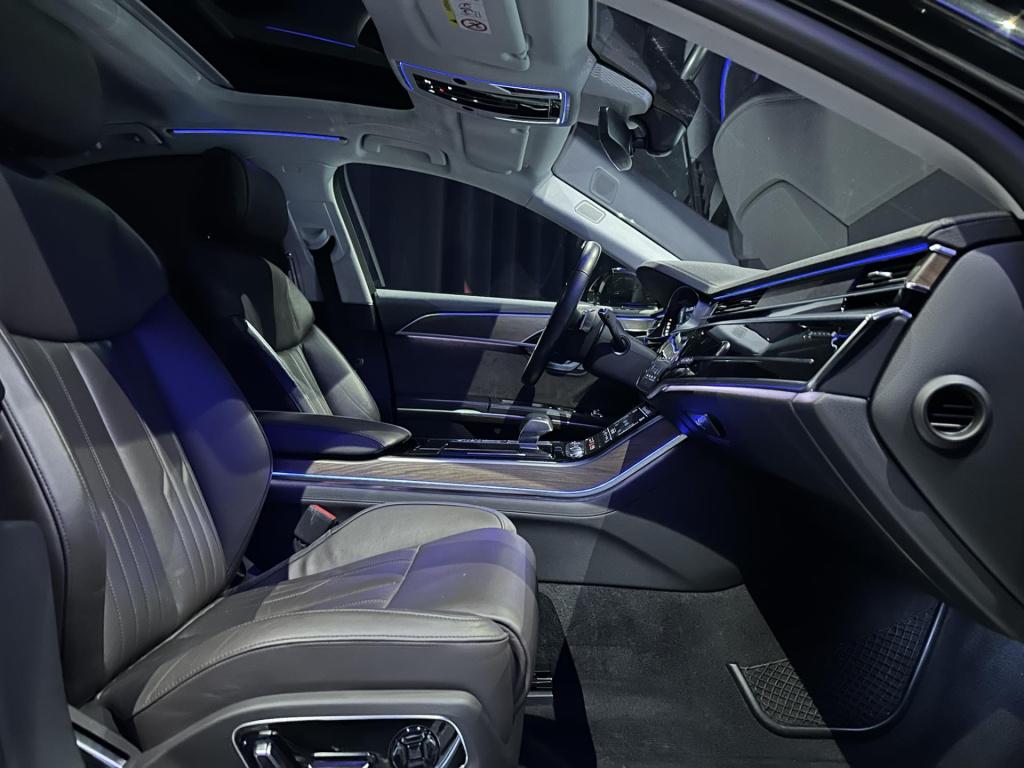 Audi A8 55 tfsi quattro pro line plus *nl-auto*b&o*360camera*carplay*