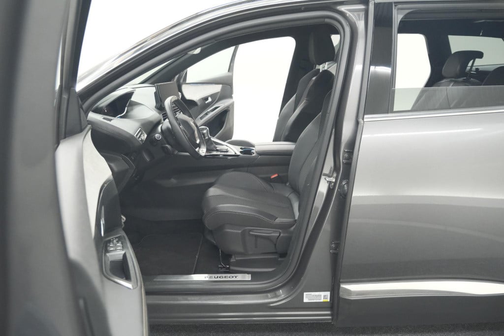 Peugeot 5008 puretech 130 gt | camera | adaptieve cruise control | dodehoek