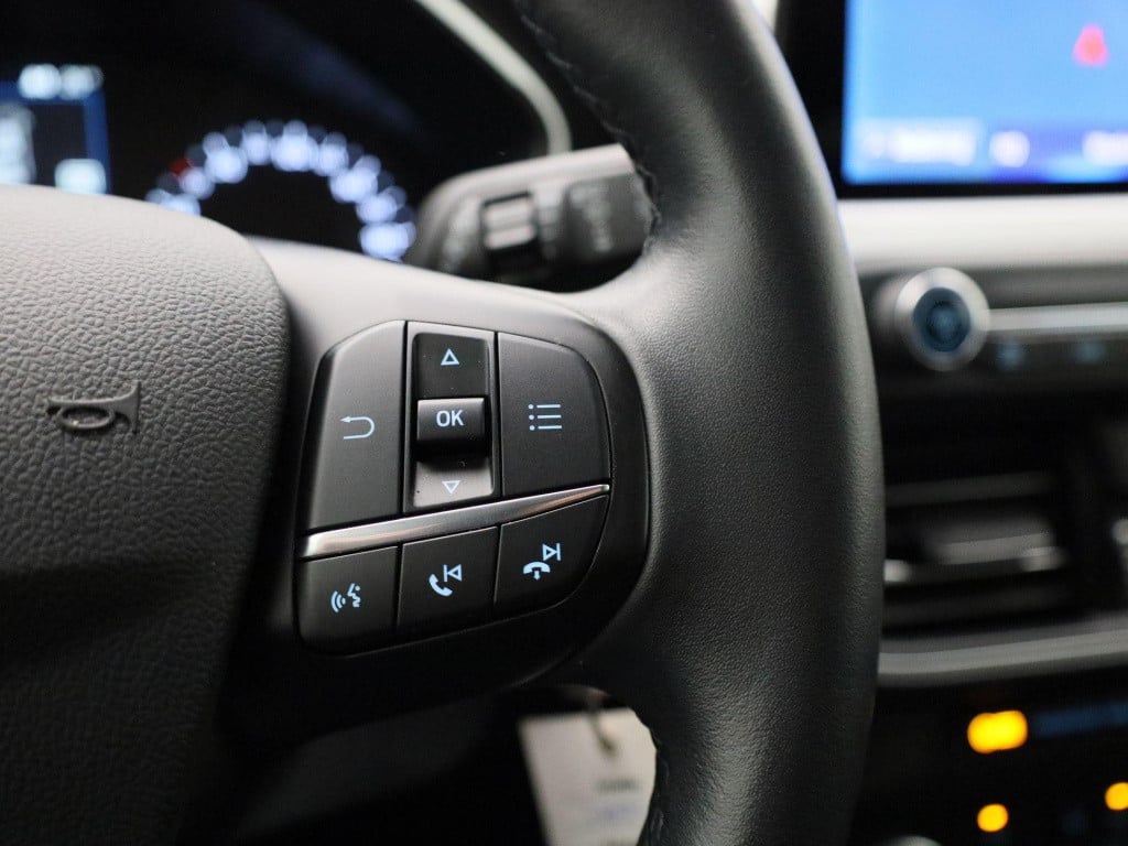 Ford Focus 1.0 ecoboost trend edition business navigatie - parkeersensoren 
