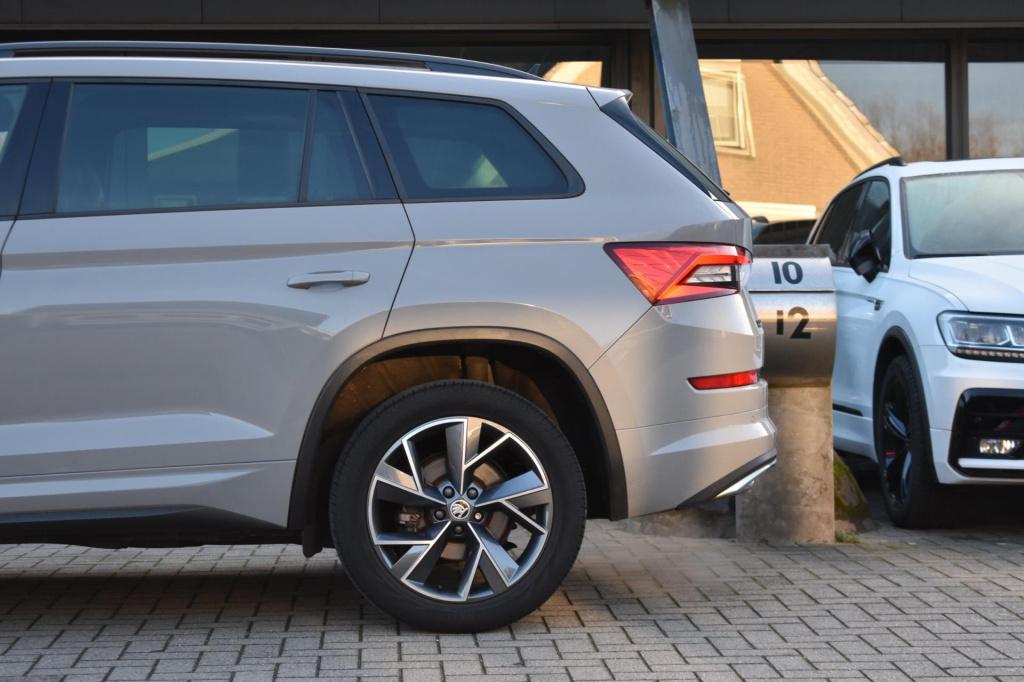 Skoda Kodiaq 1.5 tsi sportline 7p. | mj21 | camera | virtual | nap | stuur 
