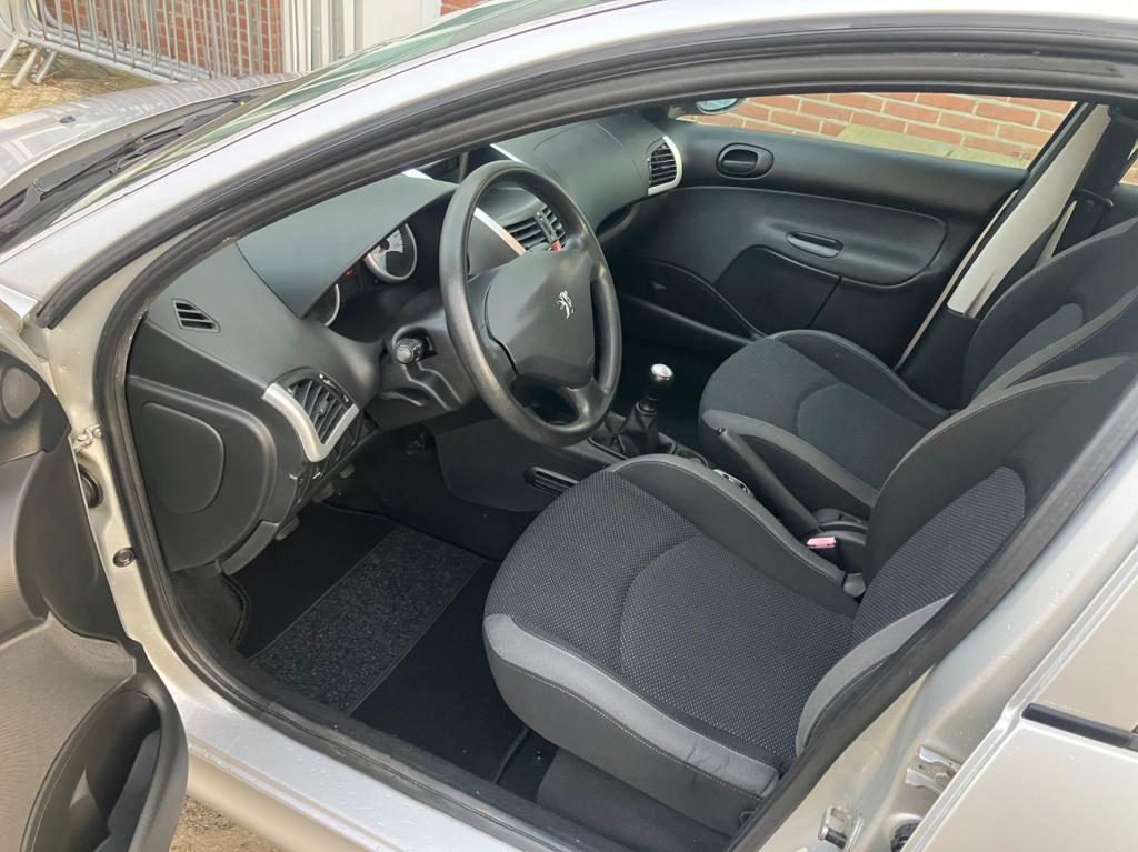 Peugeot 206 + 1.4 xs