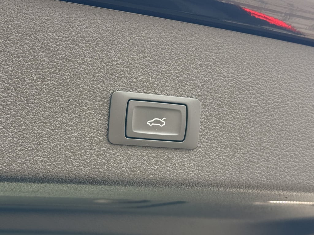 Audi E-tron sportback 55 quattro s edition 95 kwh | s-line | achteruitcamer