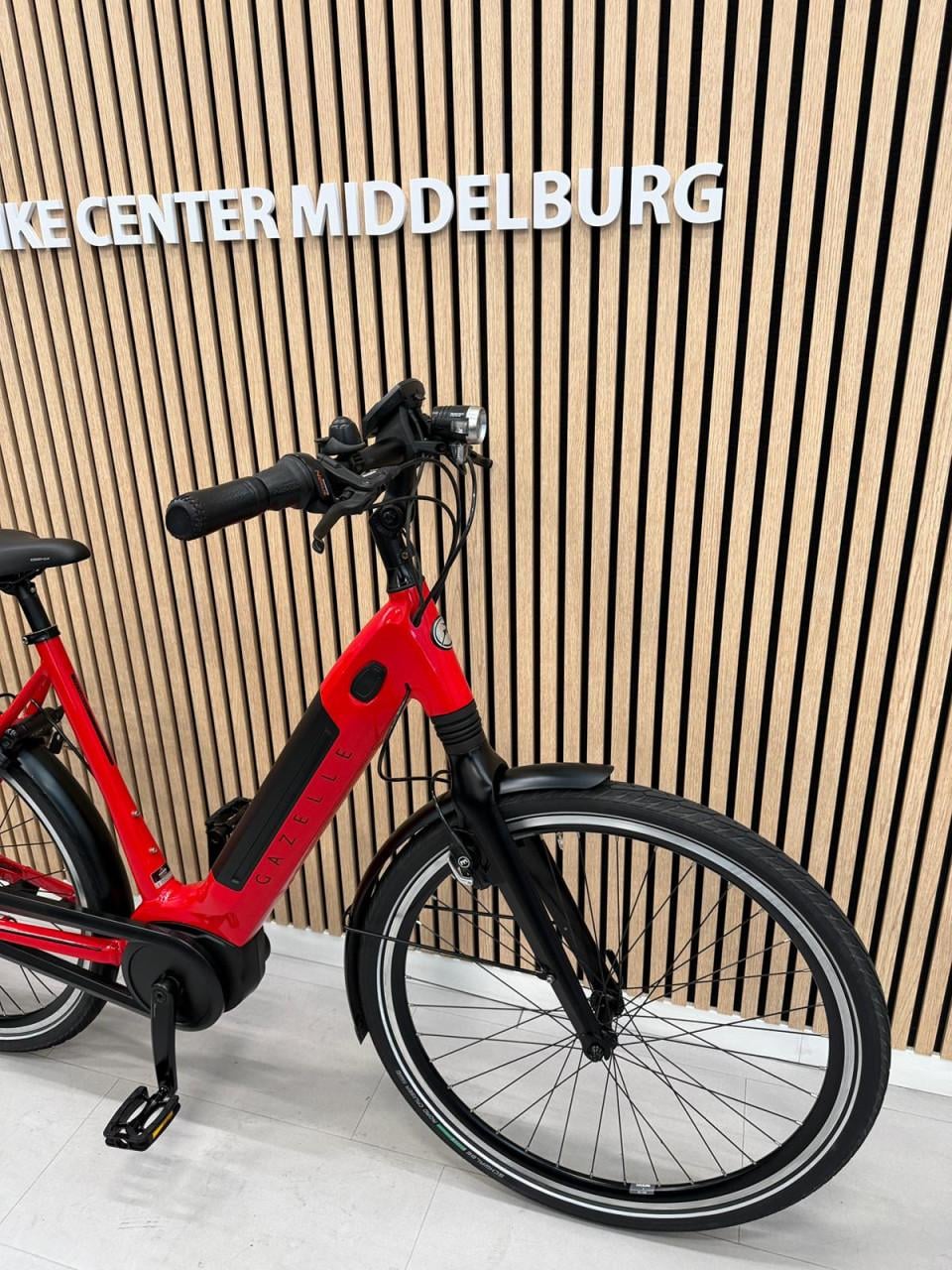 Gazelle Ultimate C8+ Bosch Active Line Plus 57CM 500Wh