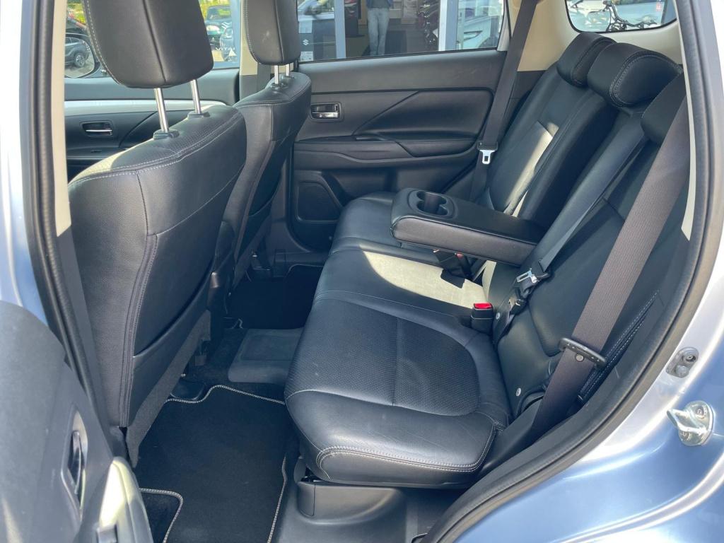 Mitsubishi Outlander 2.0 phev instyle+ mooie staat|lage km stand|