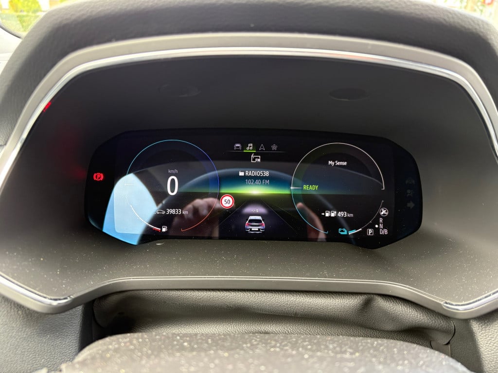 Renault Captur 1.6 e-tech plug-in hybrid 160 intens