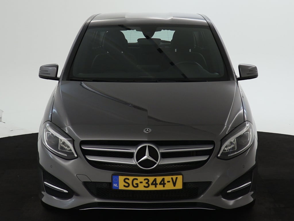 Mercedes-Benz B-Klasse 180 ambition | trekhaak | parkeersensoren | inclusie