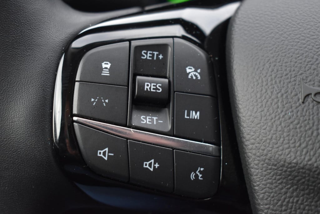 Ford Kuga 2.5 phev titanium | climate control | adaptieve cruise control | 