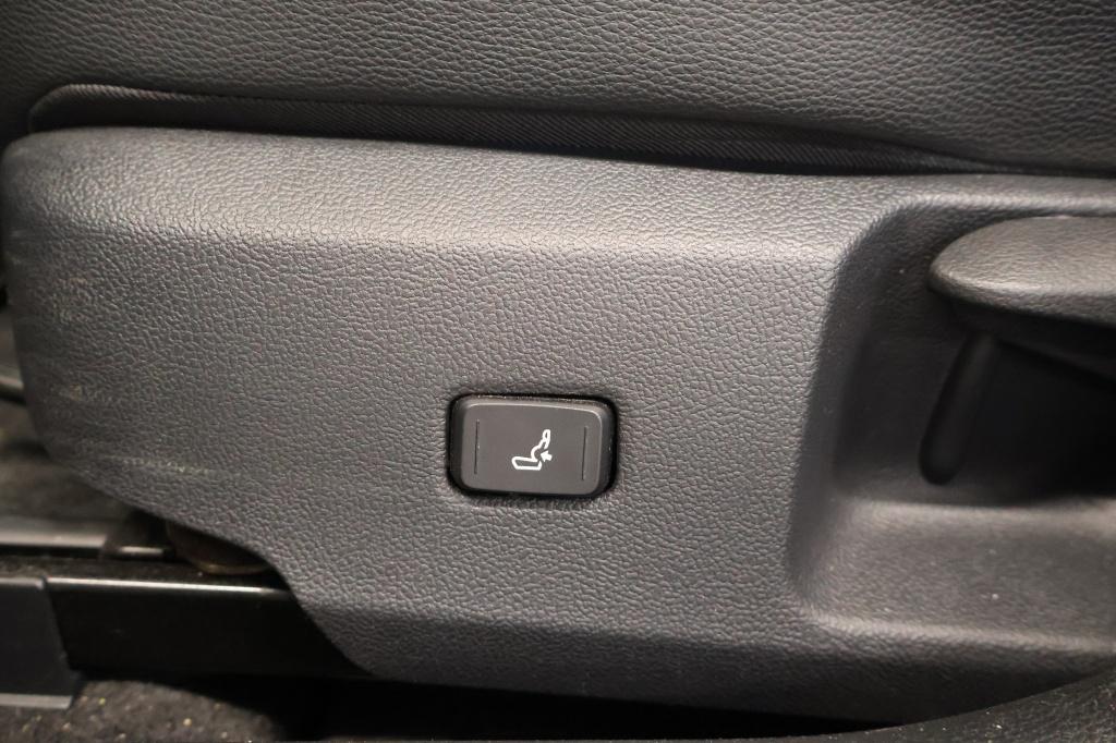 Toyota Corolla Touring Sports 2.0 hybrid executive